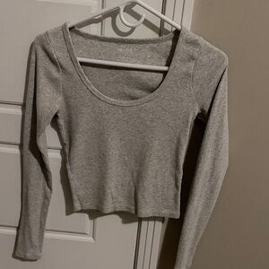 Hollister Gray Long Sleeve Tee